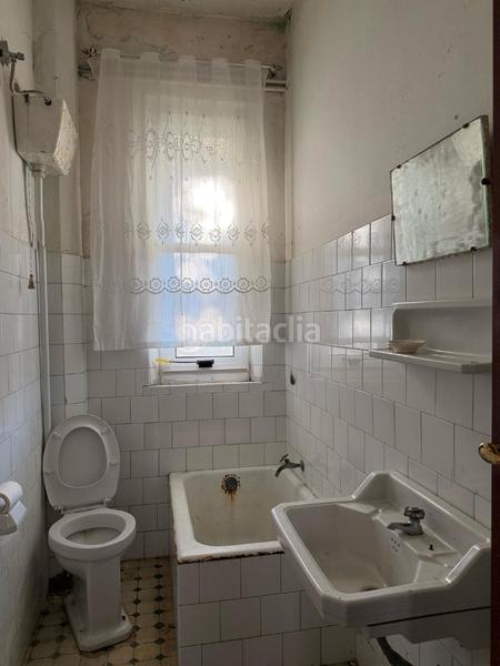 Foto da4cc4b6-eb1b-48d6-b513-50d4a1b3acb3. Casa adosada en A Malata - Catabois - Ciudad Jardín Ferrol