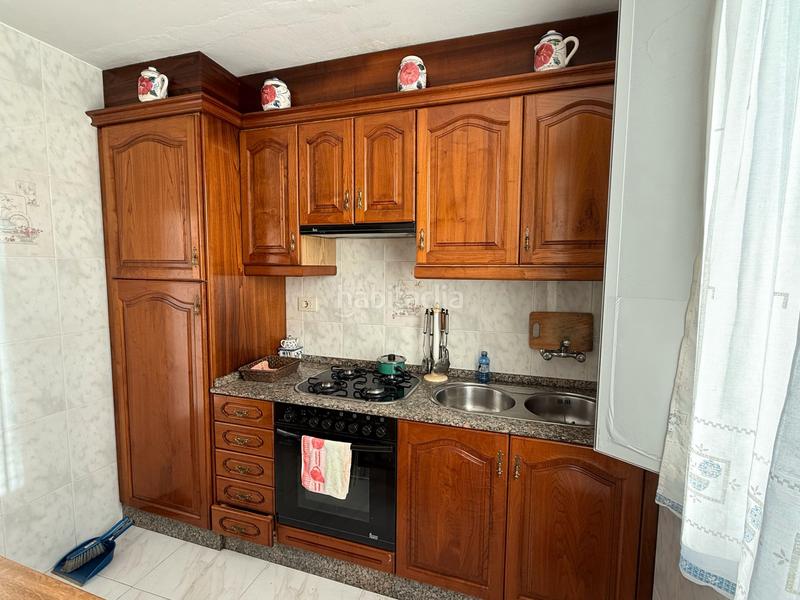 Foto 62a300bc-efc7-4b9a-8acc-69663407b1be. Casa adossada amb calefacció aparcament a A Malata - Catabois - Ciudad Jardín Ferrol