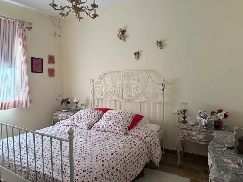 Foto 21b97628-9774-4cff-b6f2-20d242d5274c. Casa adossada a Cedeira