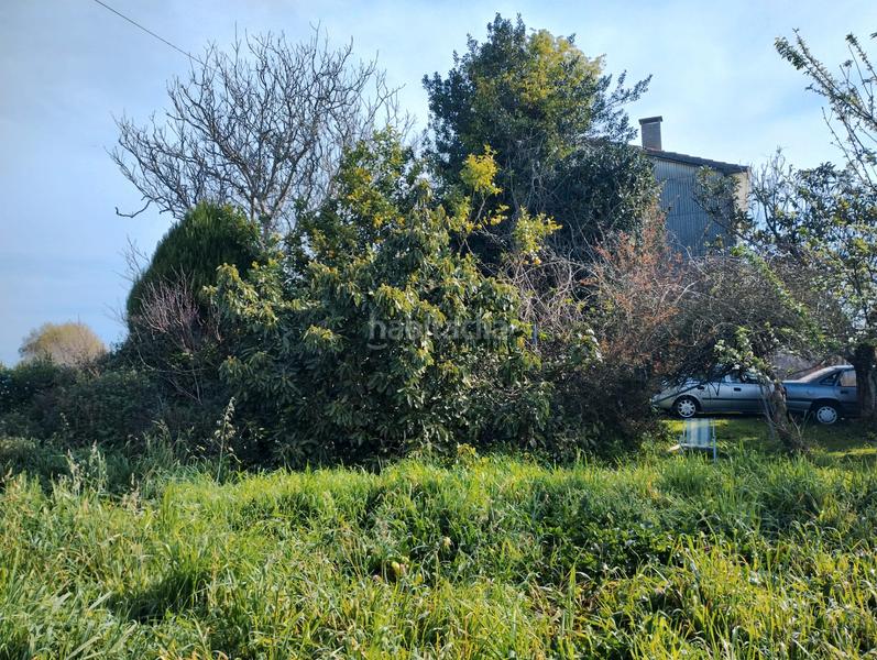 Foto c736fa56-6f7b-4b98-a6f4-aa685bbf7beb. Casa amb aparcament a A Malata - Catabois - Ciudad Jardín Ferrol