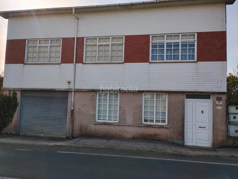 Foto d0df44dd-9e6c-4bae-bd4b-0a7964ed7808. Casa amb aparcament a A Malata - Catabois - Ciudad Jardín Ferrol