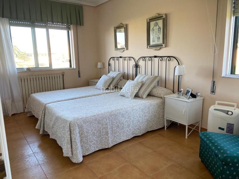 Foto 68bb0fc6-6ef3-46d9-8357-61fb85009086. Chalet en Área Rural Ferrol