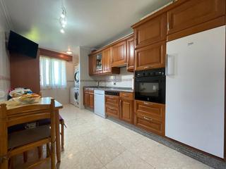 Appartement  Rúa garcía sabell. Se vende piso amplio con garaje, trastero y ascensor en el audit