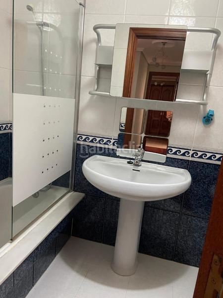 Foto 2ffe27b2-805e-489f-9346-42465bfc98da. Lloguer pis amb calefacció a Centro Ferrol