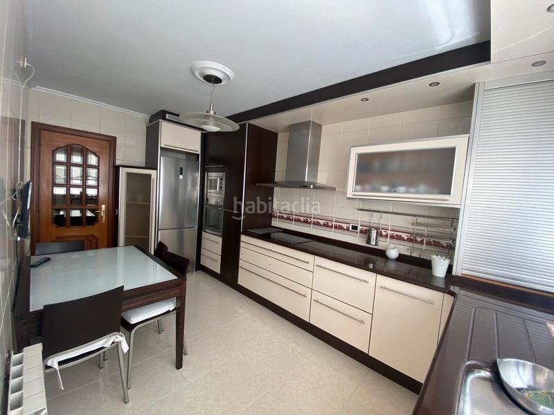 Foto 93503103-26e0-48a0-8677-d3923e418d62. Lloguer pis amb calefacció a Centro Ferrol