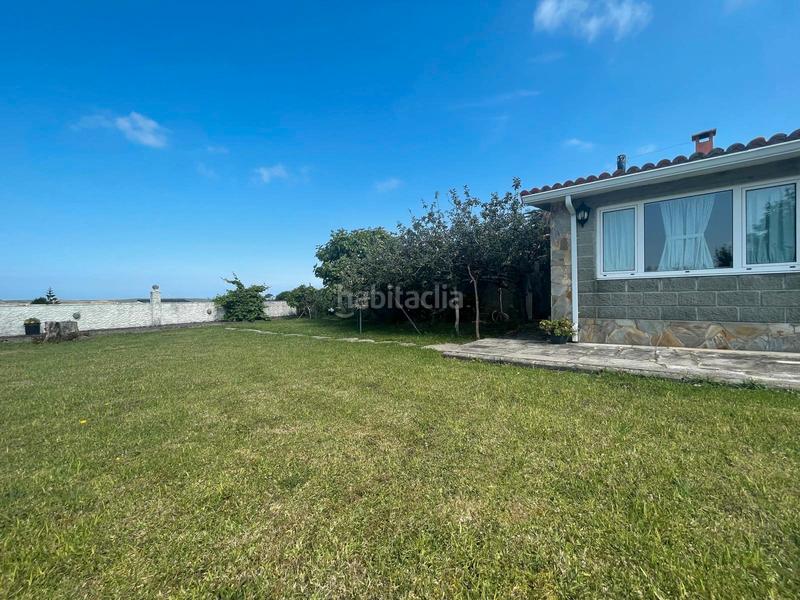 Foto 3b2d4a7d-d6dd-41b5-9bdc-ccd246b109f9. Xalet amb aparcament a Valdoviño