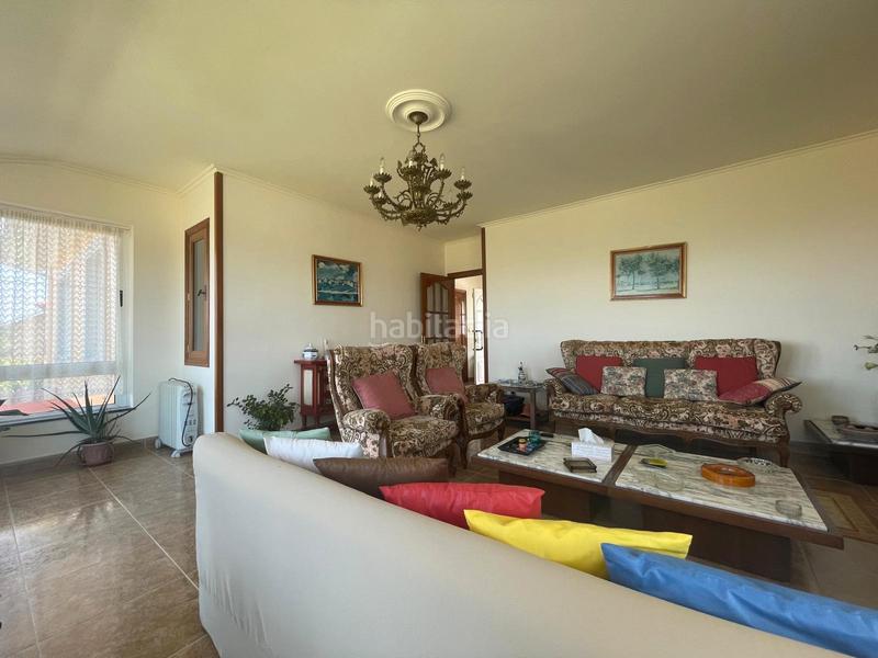 Foto 4a6704a0-da1b-4279-95e1-dd83f79dedd3. Xalet amb aparcament a Valdoviño