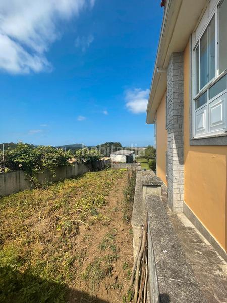 Foto 6b81eb63-8b7c-4a81-90ee-2dc0a09bffd2. Xalet amb aparcament a Valdoviño