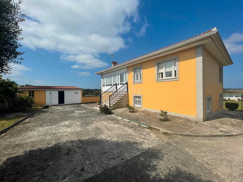 Foto 768abc18-0d0f-45a3-8c08-32b6c627673e. Xalet amb aparcament a Valdoviño