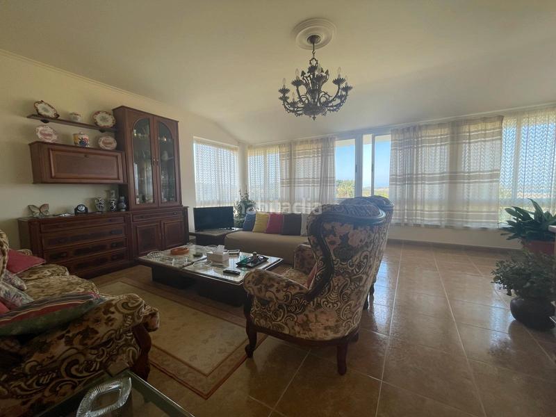 Foto dc061b96-218c-4a0a-b0cd-6ce7b0e0be34. Xalet amb aparcament a Valdoviño