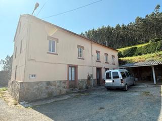 Casa adossada a Cerdido