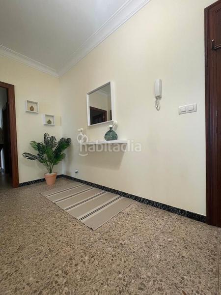 Foto d3f00a8b-7cae-44bb-ae72-fefb25d56edb. Location appartement dans Fene