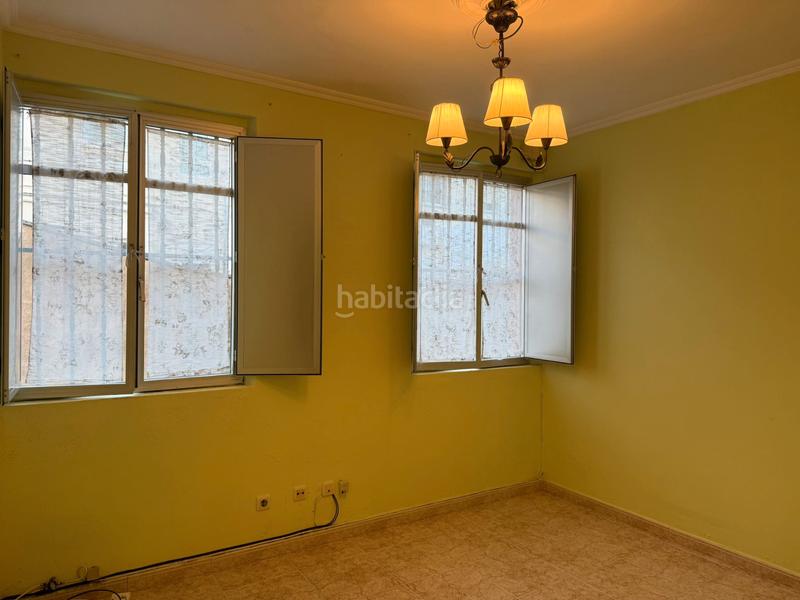 Foto 4576892e-b465-4e91-aa7f-e495ac7b94dd. Piano terra in A Malata - Catabois - Ciudad Jardín Ferrol