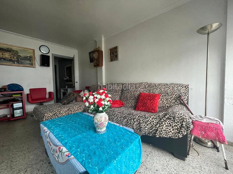 Foto 3ec1ed5b-c371-4f8e-b98d-29c0b242944b. Piso se vende piso para reformar en Esteiro. sin ascensor. con trastero y plaza de garaje en Ferrol