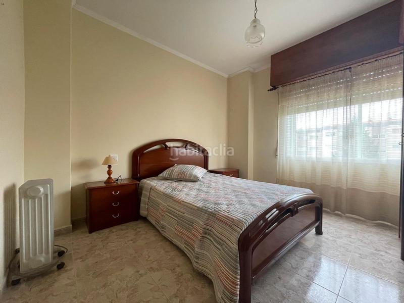 Foto 0956969e-1307-463b-97a2-d66cd25bd938. Rent flat in Caranza Ferrol