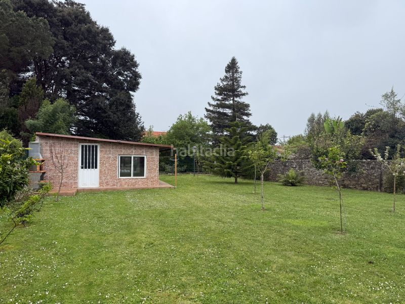 Foto a56c27bc-3597-4d2d-b7ab-ab25ba9baa0d. Casa adossada amb calefacció aparcament a Neda