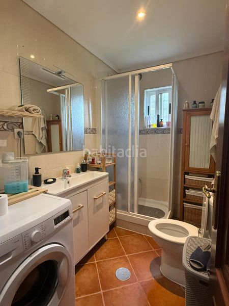 Foto 8cf31811-9c0f-4a5a-8407-9b6b0a2e88d3. Casa amb calefacció a Canido Ferrol