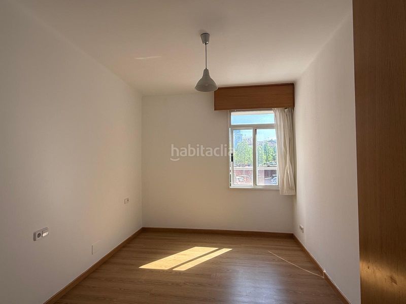 Foto b6abcd48-6edb-491a-8eaa-f82a98c3d9ec. Pis a Canido Ferrol