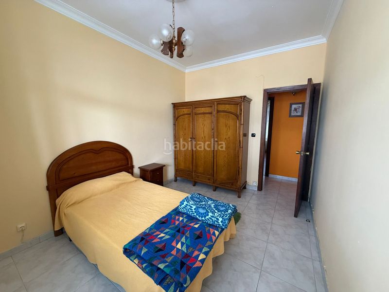 Foto 28580aaa-92a0-4edf-90c9-e55675129138. Casa adossada amb calefacció aparcament a A Malata - Catabois - Ciudad Jardín Ferrol