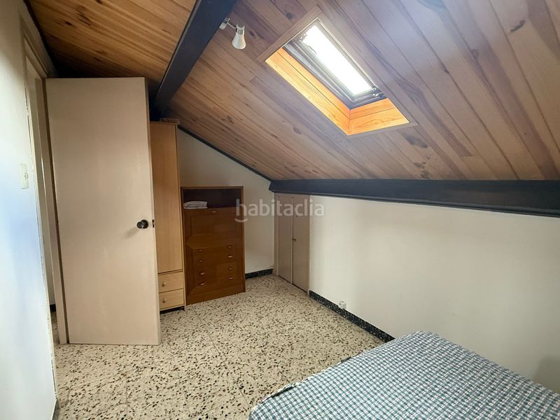 Foto a08bd951-20d6-4c50-a2e4-45b58213e65f. Casa adossada amb calefacció aparcament a A Malata - Catabois - Ciudad Jardín Ferrol