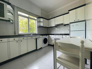 Gebäude in A Malata - Catabois - Ciudad Jardín. Se vende edificio con dos viviendas independientes en catabois c