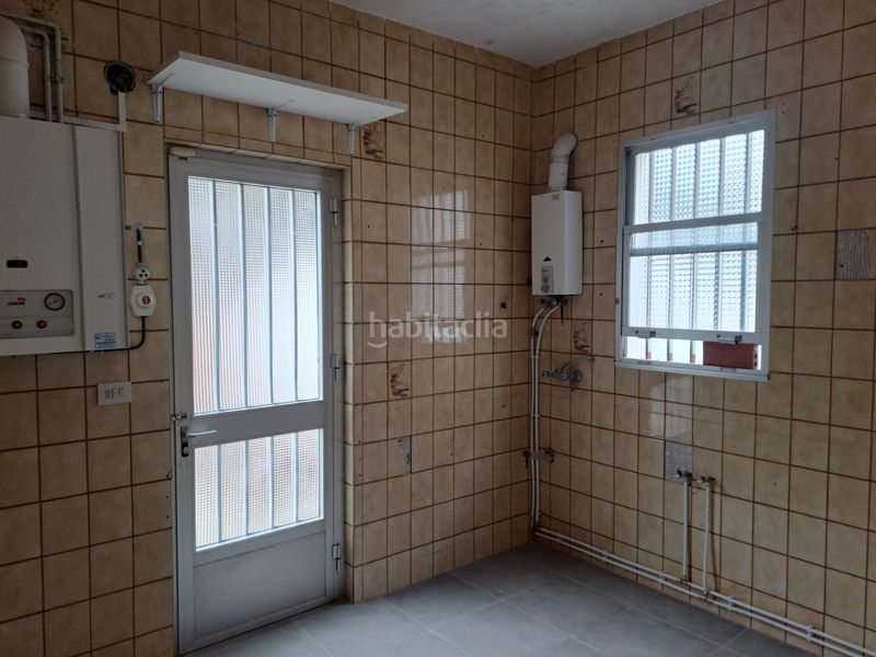 Foto 61fd2b08-bd65-4808-a29a-666fd96212b5. Edifici a A Malata - Catabois - Ciudad Jardín Ferrol