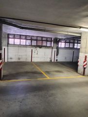 Miete Autoparkplatz in A Malata - Catabois - Ciudad Jardín