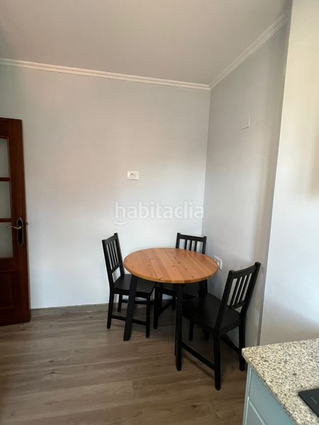 Foto f2d2d2df-c757-4ac0-af76-fd02ad65470d. Pis amb calefacció a A Malata - Catabois - Ciudad Jardín Ferrol