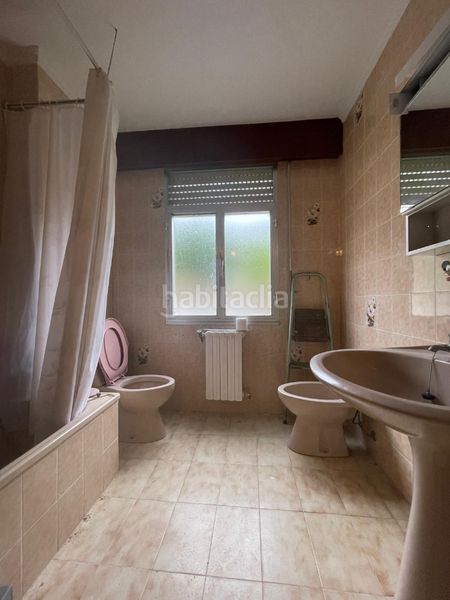 Foto f9a8fe4a-2161-4379-8c11-767e72867033. Casa amb calefacció a Cariño