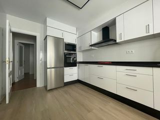 Appartamento in San Juan. Se vende piso amplio reformado a estrenar en fajardo. ascensor.