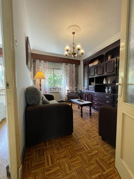 Foto 95bd5bc1-0ec4-499e-94a0-d9d087053906. Casa amb calefacció a A Malata - Catabois - Ciudad Jardín Ferrol