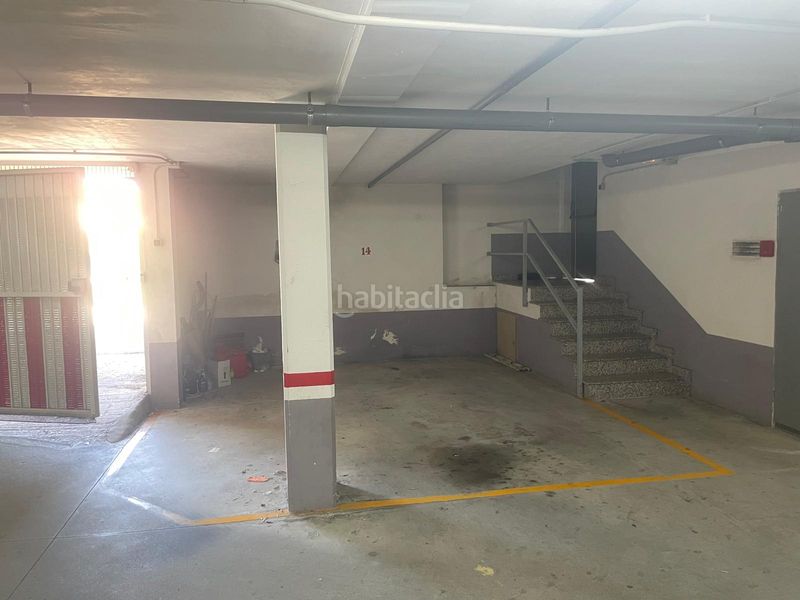 Foto aa071c72-a52b-4a70-986f-9301c98d55c3. Parking coche se vende plaza de garaje muy amplia en catabois con portal automático en Ferrol