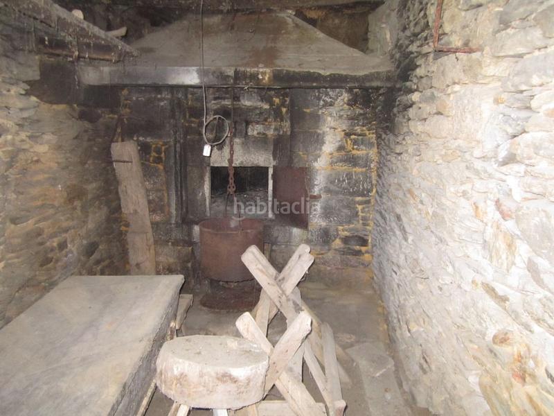 Foto e8cac90a-f27c-4354-9c5a-7e33dfb50fcd. Casa en Monfero