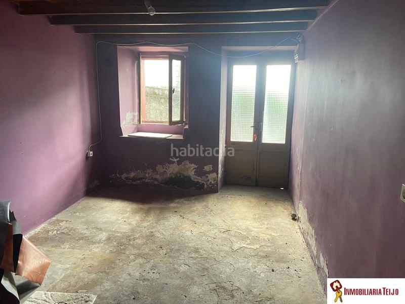 Foto 21b25117-2192-4756-bd5e-c01350a72b0e. Casa con parcheggio in Sedes - Pedroso - Doso Narón