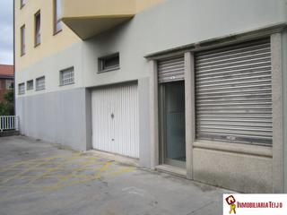 Local commercial à Caranza