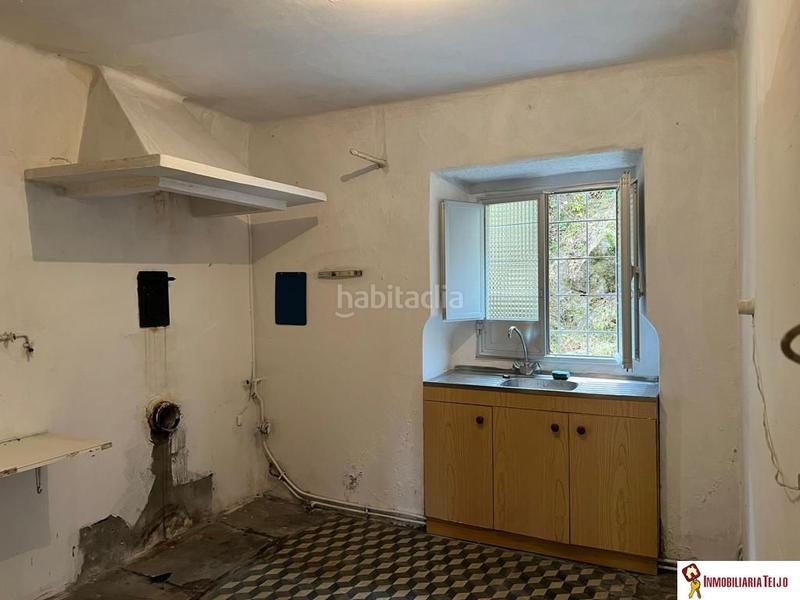 Foto 02c62c18-4414-45fb-a89e-25cd5c0b2e2d. Casa amb aparcament a Área Rural Ferrol