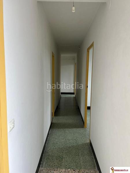 Foto b38dec01-dc71-4b12-b369-4aa4769720af. Casa amb aparcament a Área Rural Ferrol