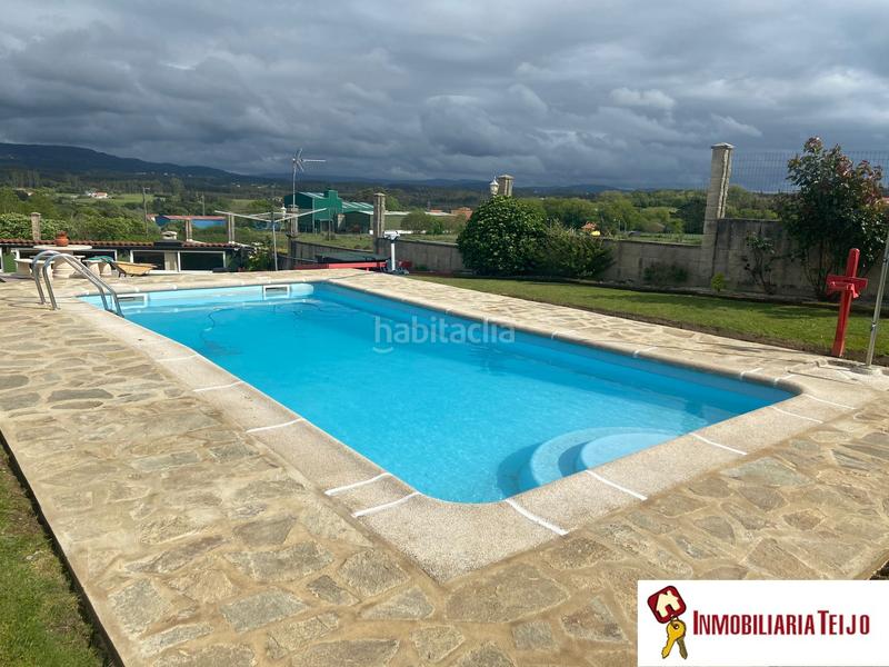 Foto 2f032257-b27a-47e4-ac19-63810102402a. Maison avec chauffage parking piscine dans Valdoviño