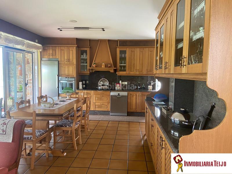 Foto afa4aa61-e8de-43d4-8afe-f9db84c4e6b6. Maison avec chauffage parking piscine dans Valdoviño