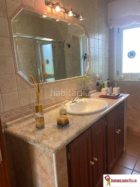 Foto df21bdd2-d49f-4360-9182-c7dda23f705b. Maison avec chauffage parking piscine dans Valdoviño