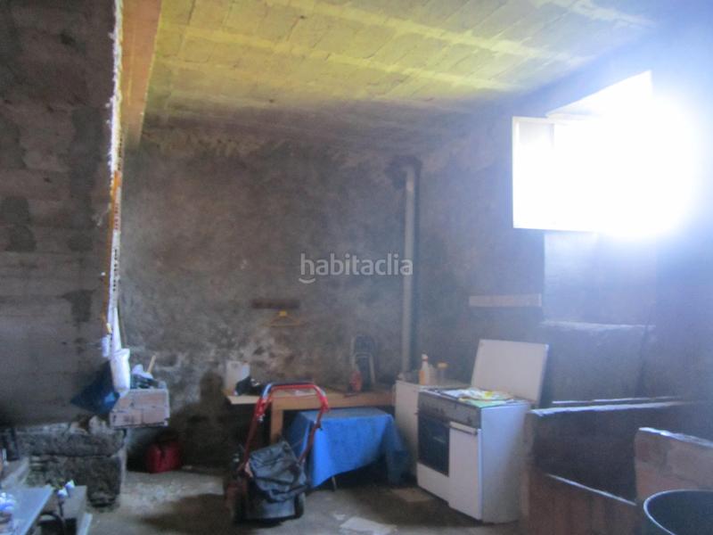 Foto a2b9ef0f-0750-4f54-98b2-fd37a9902bc8. Casa con parcheggio in Área Rural Ferrol