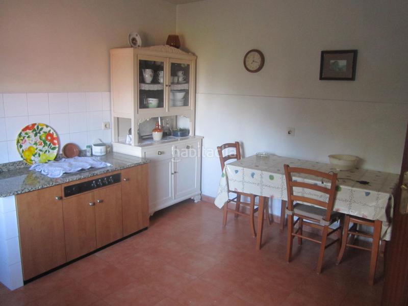 Foto ef7685b0-49cb-4a82-80cf-186f2872930f. Casa con parcheggio in Área Rural Ferrol