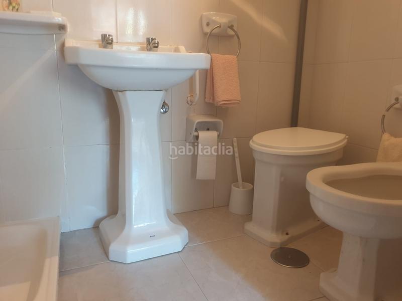 Foto 548c1b08-9473-4e50-a0ce-e0f71c44b5b7. Casa adosada en A Malata - Catabois - Ciudad Jardín Ferrol