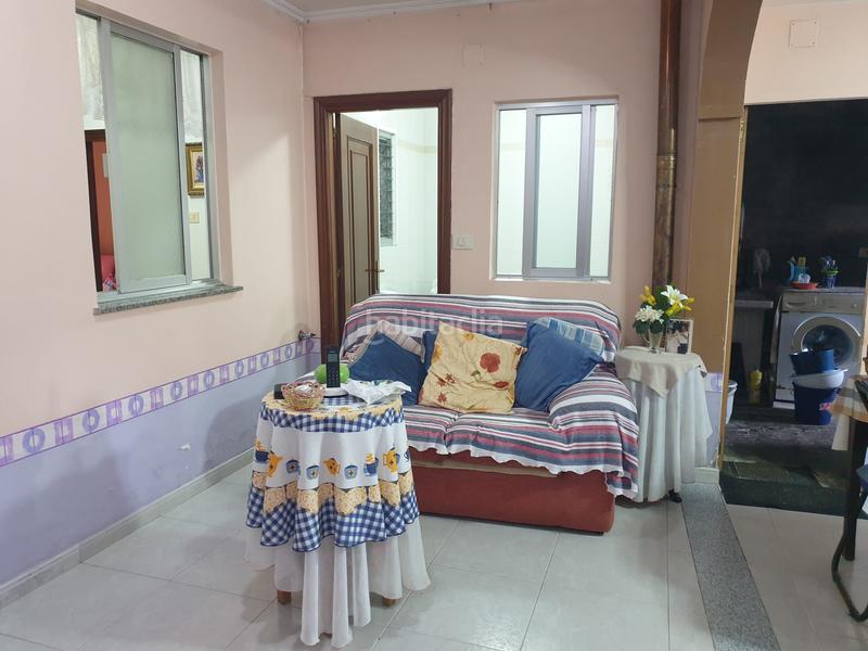 Foto a2e0ee8d-e07b-422d-9dbd-70dc2c2f1105. Casa adosada en A Malata - Catabois - Ciudad Jardín Ferrol