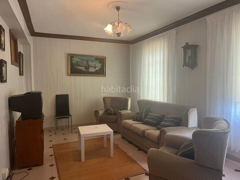 Foto 745a6ca8-e9c3-41dc-88fd-e8823b8401c1. Reihenhaus mit heizung parking in Valdoviño