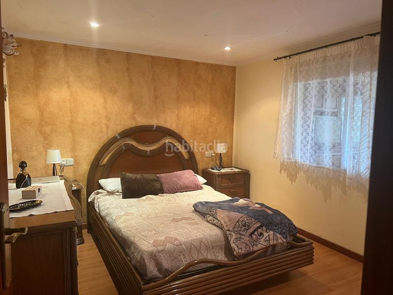 Foto 964f13eb-98be-4e2f-8d73-d0e58301467d. Reihenhaus mit heizung parking in Valdoviño