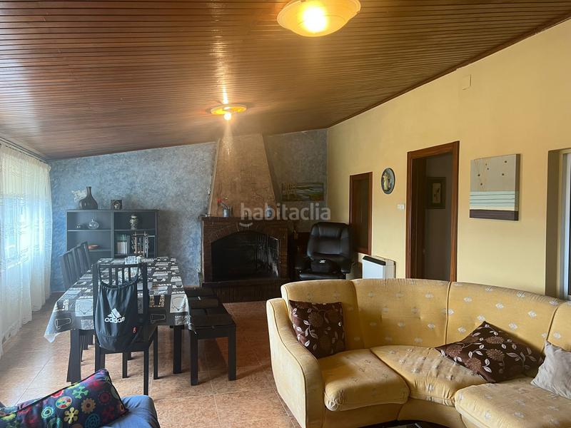 Foto f1e7e9d8-53d2-4378-8bfb-5129095f003d. Reihenhaus mit heizung parking in Valdoviño