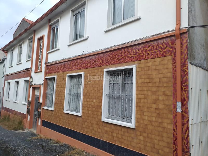 Foto 0c64fade-9ff0-4f04-af66-1c9b37d87ec3. Edificio en A Malata - Catabois - Ciudad Jardín Ferrol