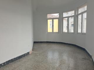 Pis en A Malata - Catabois - Ciudad Jardn. Se vende piso para reformar en joane