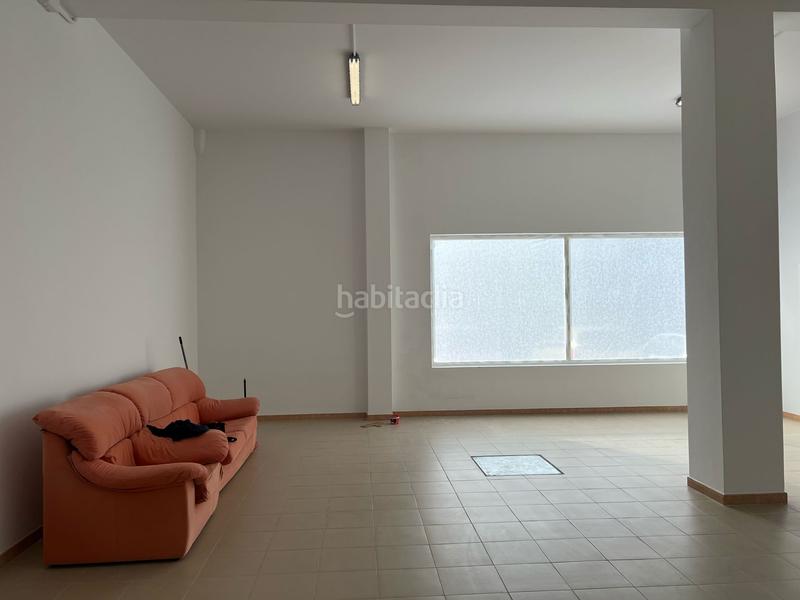 Foto 4e4a2344-4921-4d87-95df-b0c6d772e999. Affitto locale commerciale in A Malata - Catabois - Ciudad Jardín Ferrol